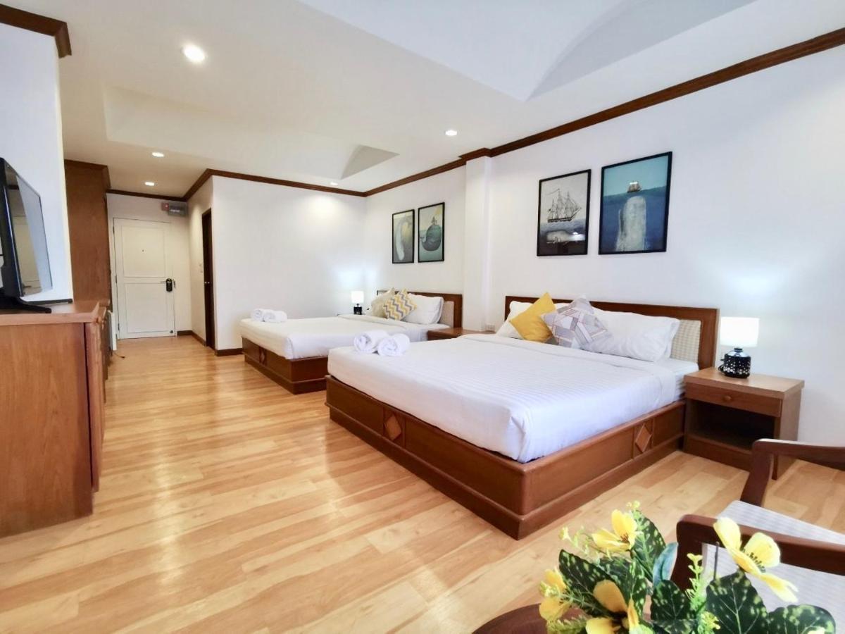 Chaleelay Hotel Petchaburi Esterno foto