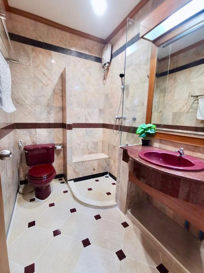 Chaleelay Hotel Petchaburi Esterno foto